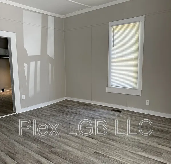 407 Colquitt St — Photo 7