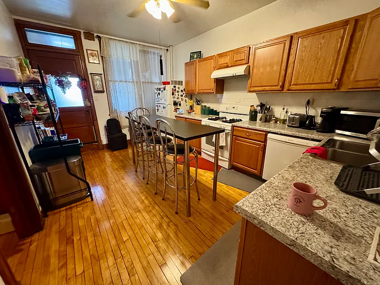 849 N Western Ave #1 — Photo 10