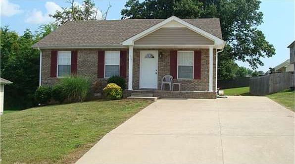 1st image of 974 Russet Dr