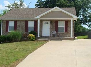 974 Russet Dr, Clarksville, TN 37040