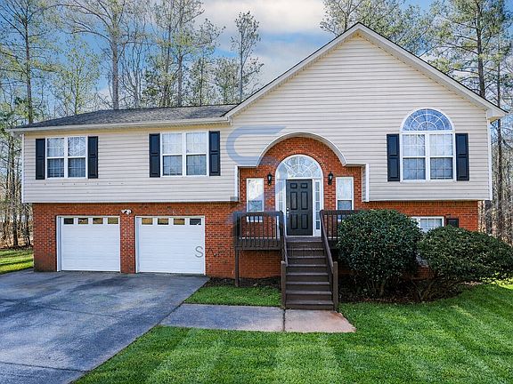 2nd image of 5747 Graceland Dr