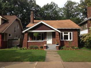913 Calvin Ave SE, Grand Rapids, MI 49506