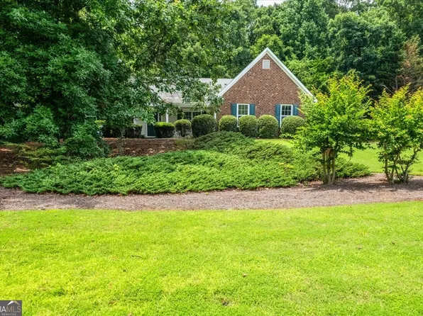 7635 Lanier View Rdg, Cumming, GA 30041