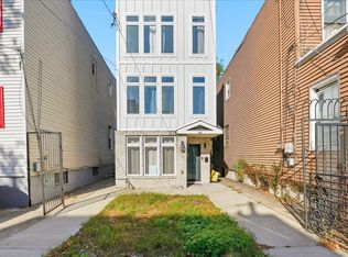 225 Freeman Ave FLOOR 2, Jersey City, NJ 07306