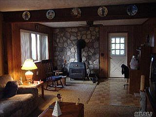 3rd image of 817 N Broome Ave