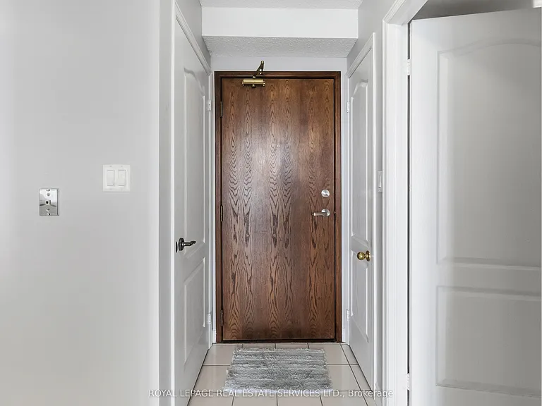 1276 Maple Crossing Blvd #1710 — Photo 5