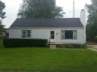 3566 Starr Ave, Oregon, OH 43616