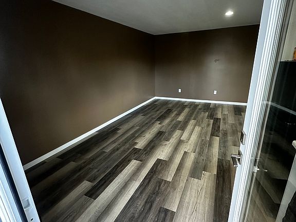 2nd image of 8118 Gentry Ave