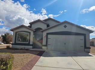 2311 Skyview Dr, Sierra Vista, AZ 85635