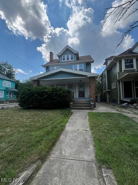 9222 Columbia Ave photo 1
