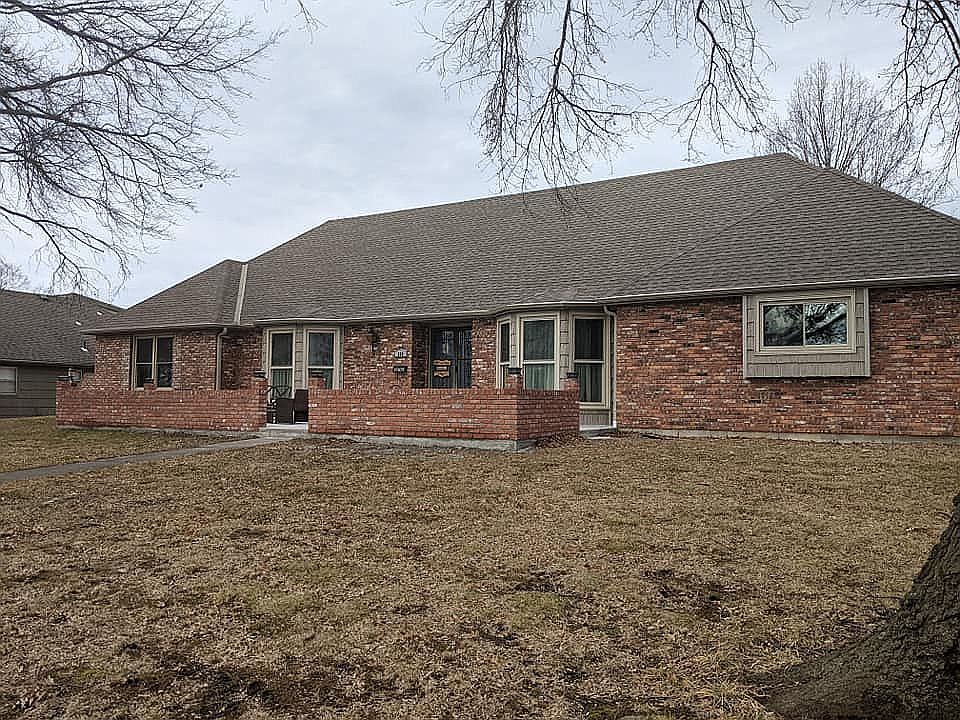 2nd image of 305 Goodrich Dr