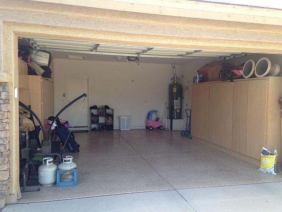 2nd image of 1511 E Birdland Dr