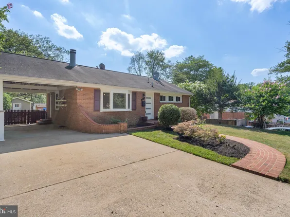 6326 Dorset Dr, Alexandria, VA 22310