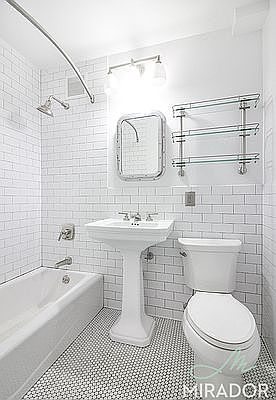 4th image of 255 W 14th St APT 6G