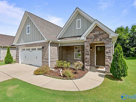 2nd image of 2518 Celia Ct