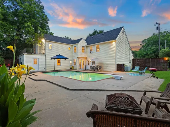 425 W Belden St, Sherman, TX 75092