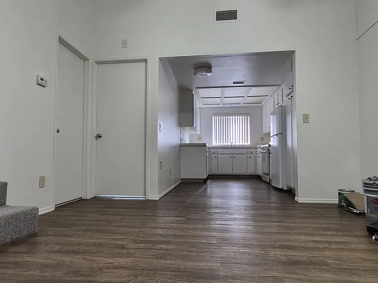 2673 Milton Ave #12 — Photo 14