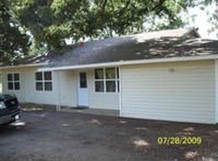 501 S 1st St, Mabank, TX 75147