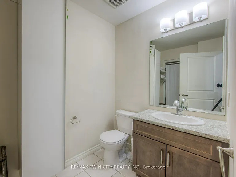 1280 Gordon St #305 — Photo 7