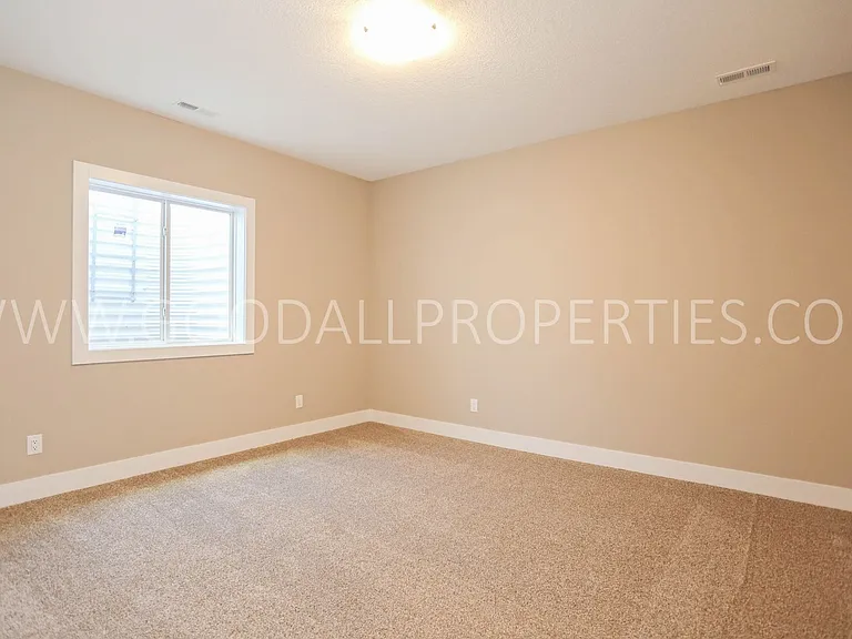 16656 Wilden Dr — Photo 12
