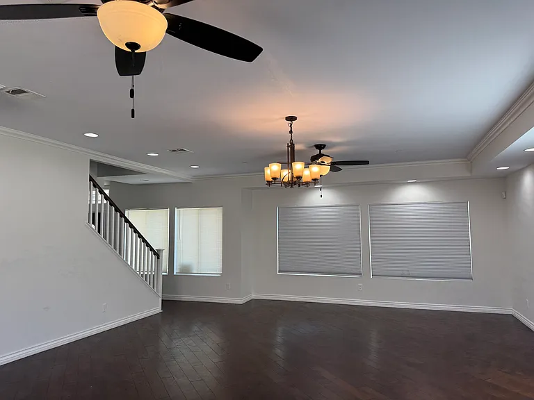 16446 Harvey Dr — Photo 3