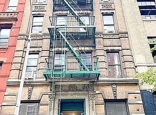21 Leroy St APT 5, New York, NY 10014