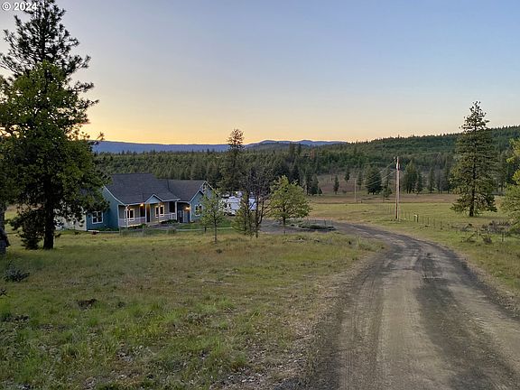 3rd image of 505 Woodland Rd