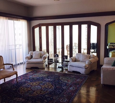 2nd image of 10528 Wilshire Blvd