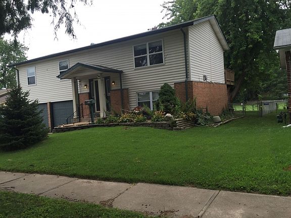 3rd image of 2352 Battlefield Dr