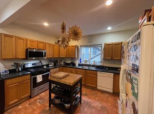 23 Hall St, Somerville, MA 02144