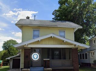 1121 Summit St, Findlay, OH 45840