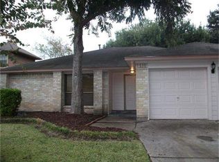 1318 Mayweather Ln, Richmond, TX 77406