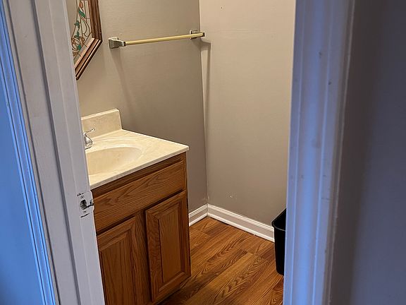 5th image of 236 N Virginia Ave APT B
