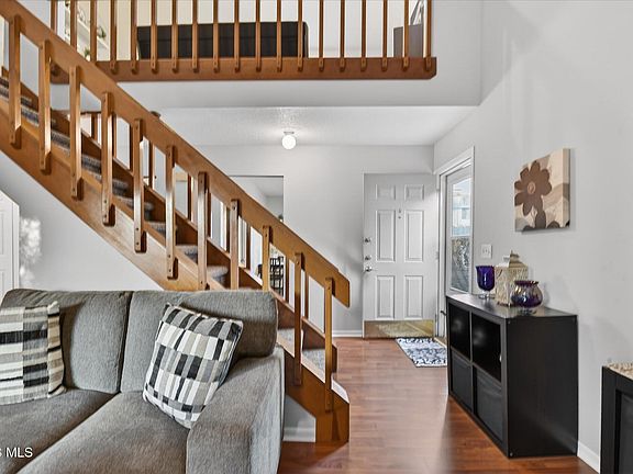 4th image of 6955 Dorr St Suite 64