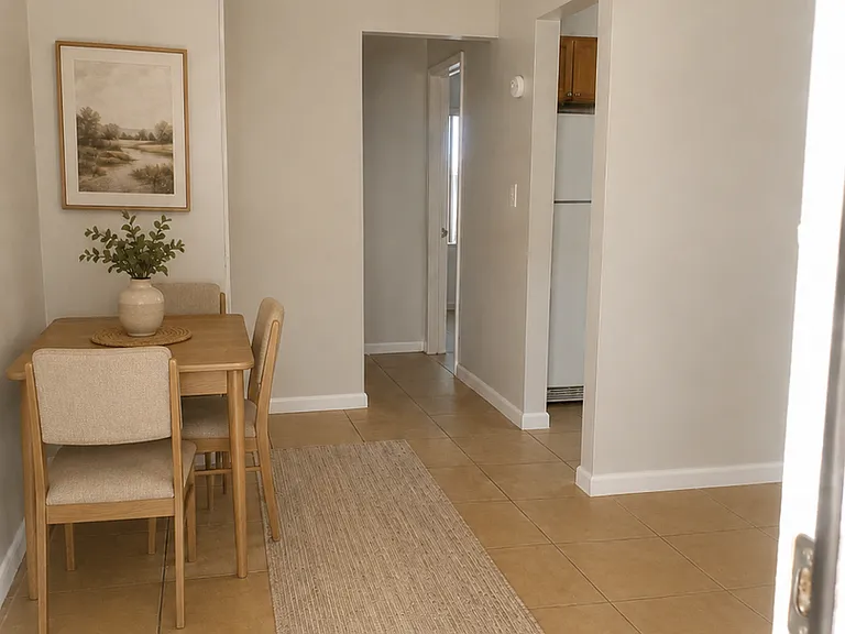 804 NE 15th Ave — Photo 1