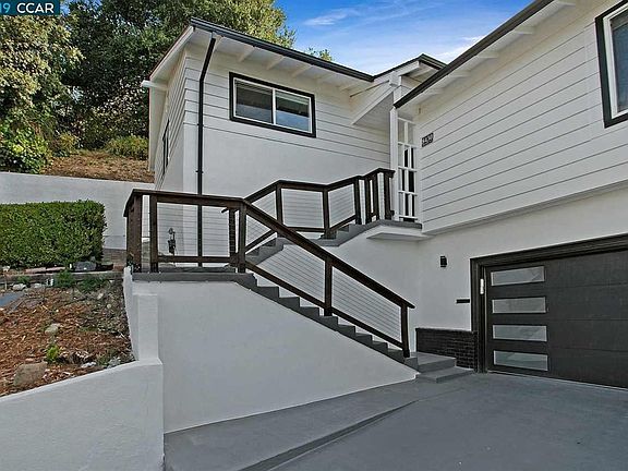 3rd image of 8430 Outlook Ave