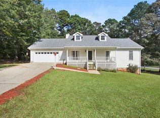 200 Glenloch Ct, Stockbridge, GA