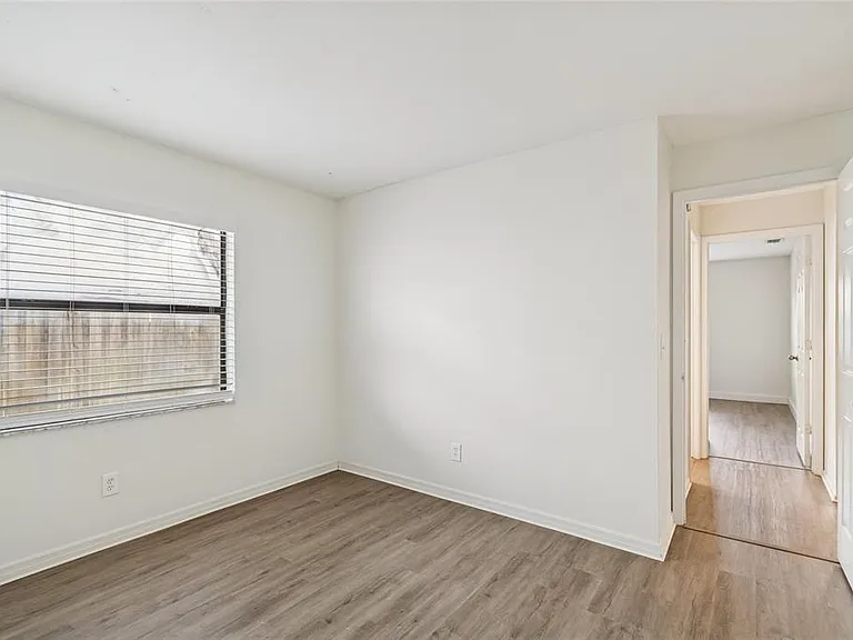 11903 Steppingstone Blvd — Photo 35