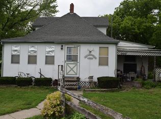 38634 Dobney Ave, Henderson, IA 51541