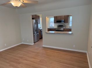 116 16th Ave SW #2, Cedar Rapids, IA 52404