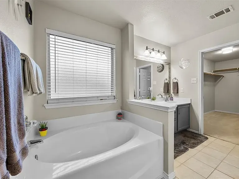 128 Jennings Dr — Photo 19