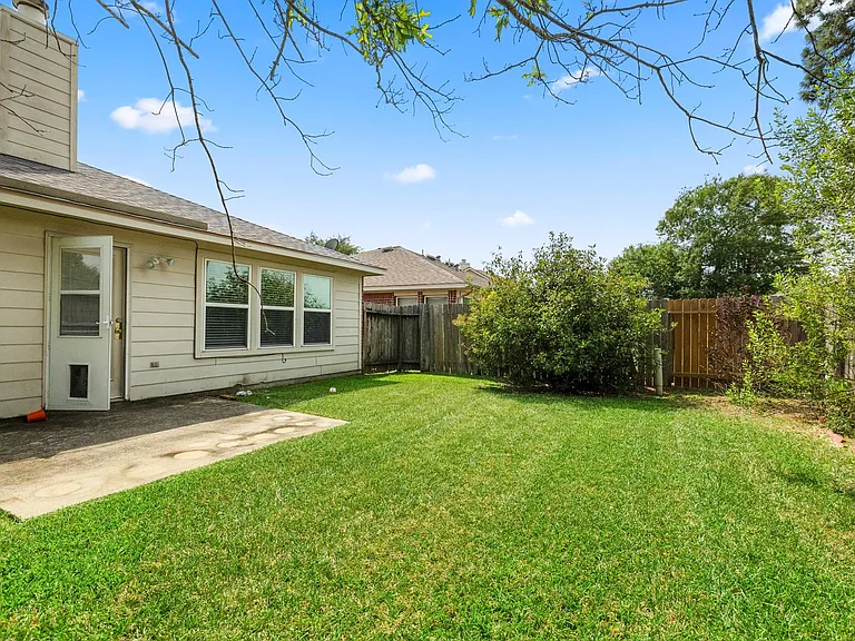 3211 Falcon Trail Dr — Photo 41