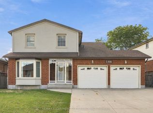 106 Como Pl, Hamilton, ON L9B1Y1