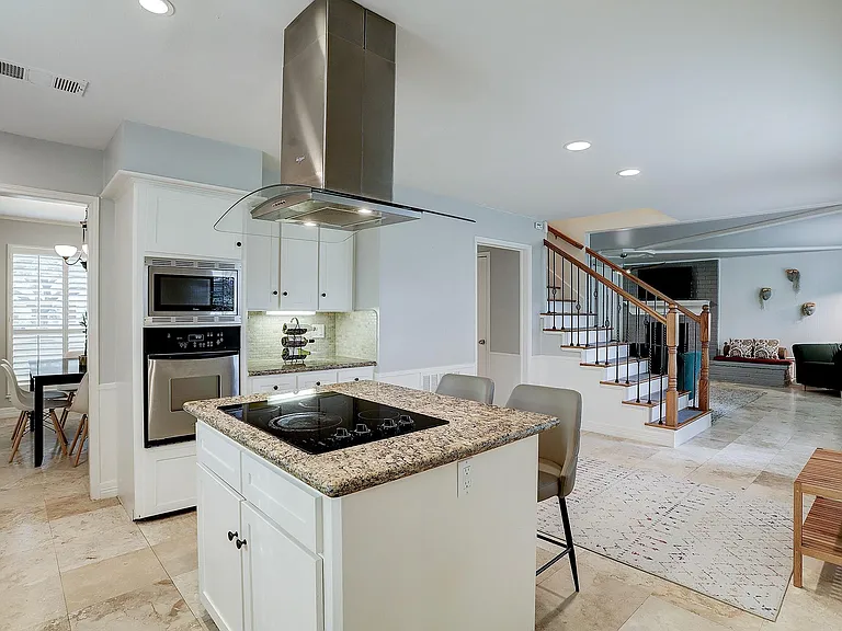 12523 Briar Forest Dr — Photo 26