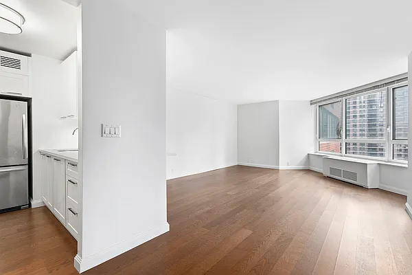 Rented by Corcoran | media 24