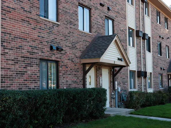 5 Echo Ct APT 12, Vernon Hills, IL 60061