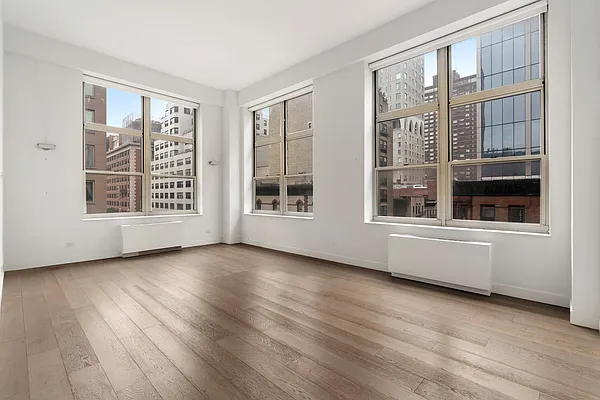 Rented by Compass | media 2