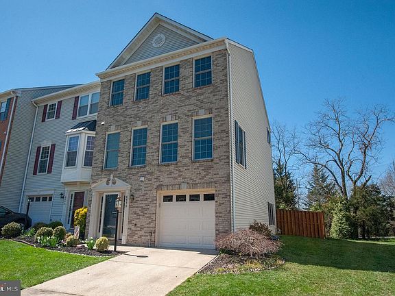 2nd image of 6538 Kelsey Point Cir