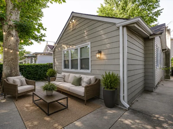 9 Magnolia Place #1, Bronx, NY 10465