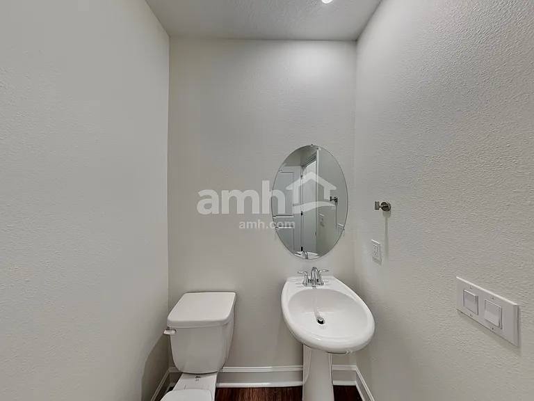 8526 Belfort Landing Dr — Photo 13